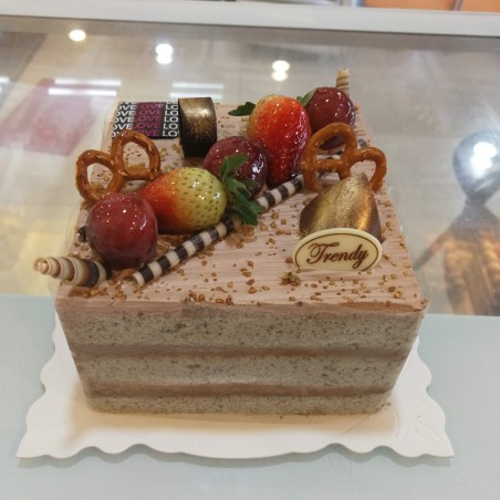 Hazelnut Sesame Cake 榛子黑芝麻蛋糕 - 6’‘