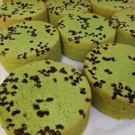 Green Tea Taiwanese Chiffon - 台式戚风蛋糕 （绿茶）
